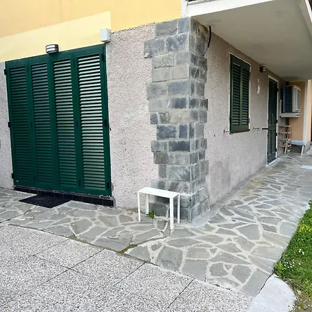 Cozy Flat Near The *